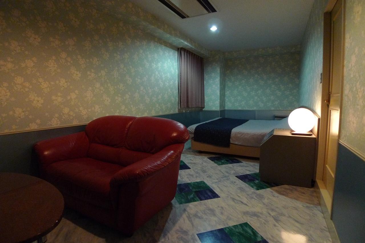 Hotel Golf Nirasaki Inter (Adults Only) Exterior foto